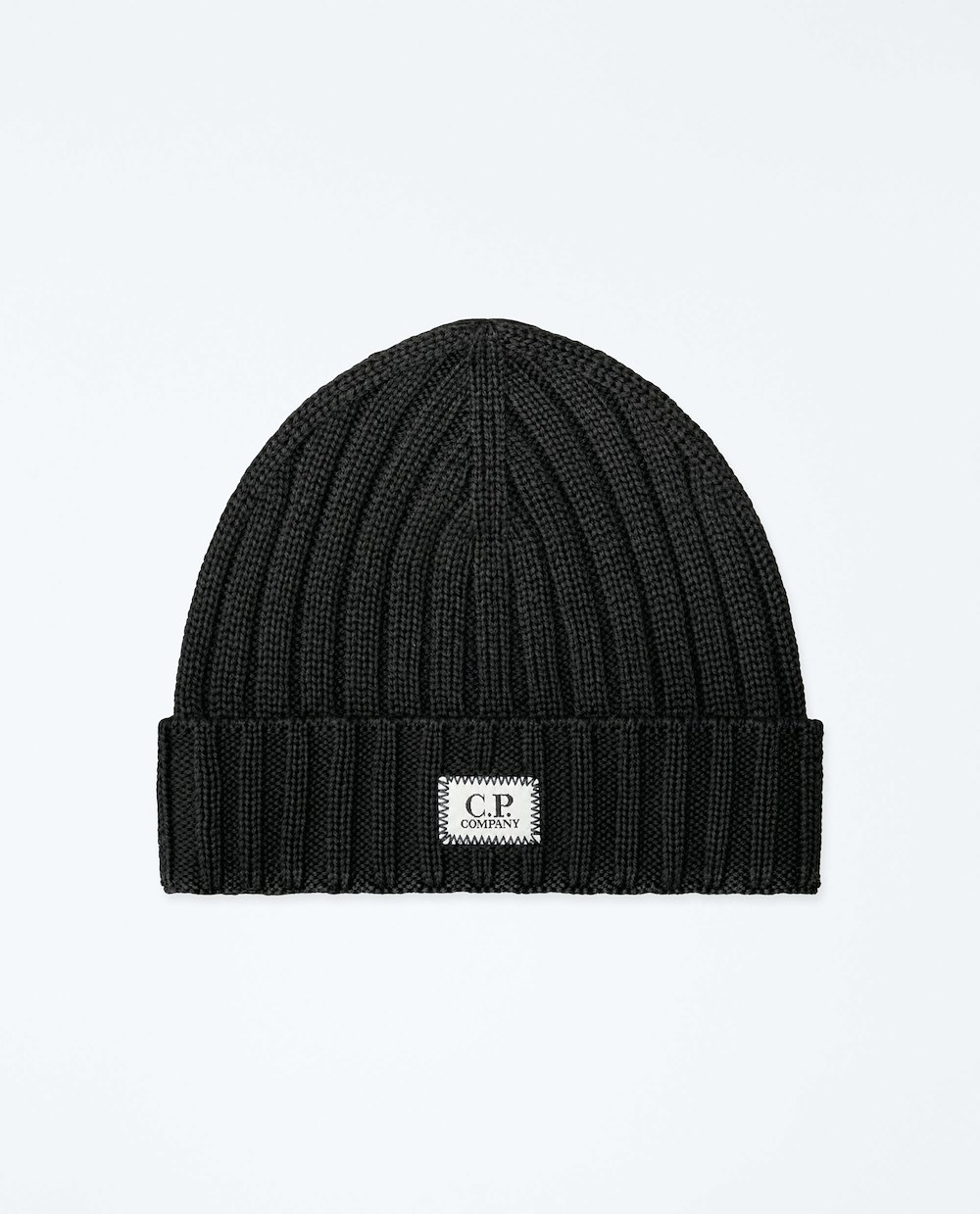 C.P. COMPANY EXTRAFINE MERINO WOOL LOGO BEANIE