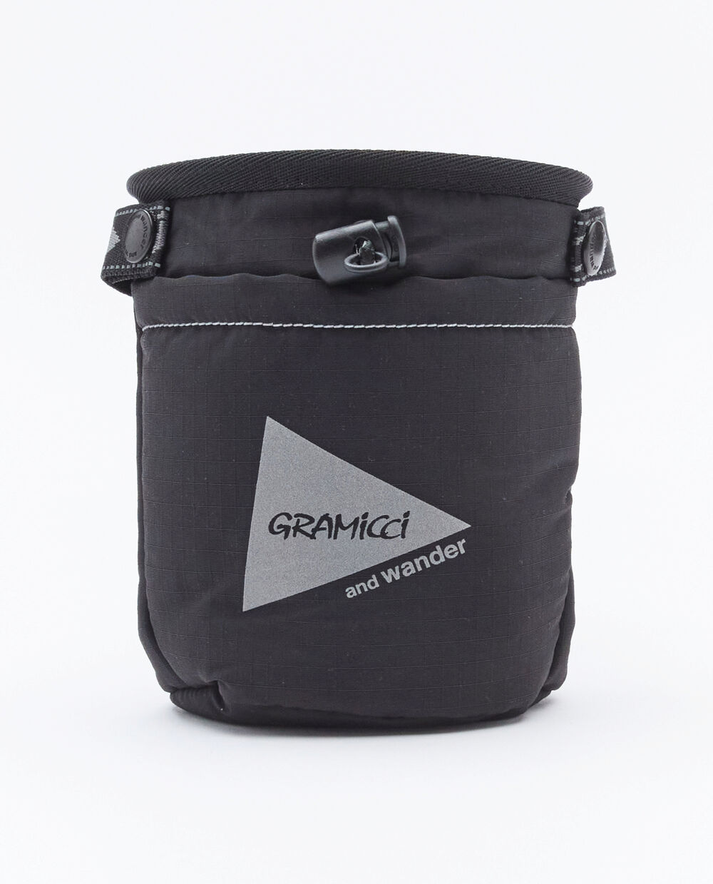 GRAMICCI X AND WANDER PADDED CHALK POUCH x and Wander