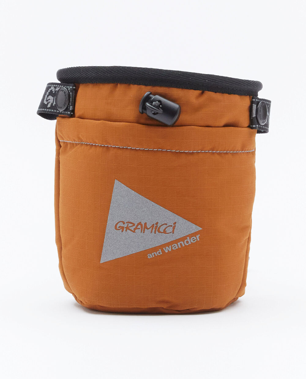 GRAMICCI X AND WANDER PADDED CHALK POUCH x and Wander