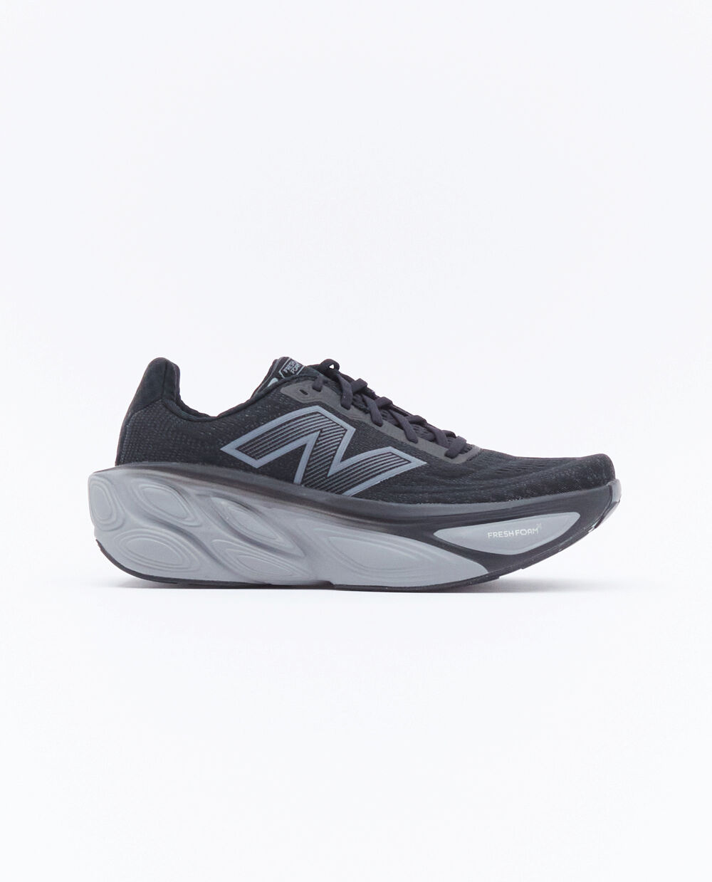 NEW BALANCE M'S FRESHFOAM MORE V5