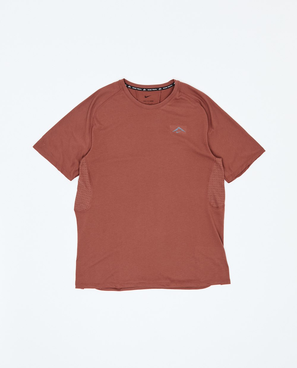 NIKE M SOLAR CHASE DRI-FIT ADV SHORT-SLEEVE RUNNING TOP