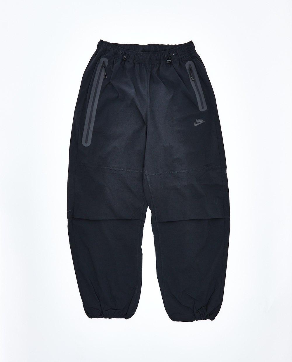 NIKE M TECH WOVEN OVERSIZED PANTS