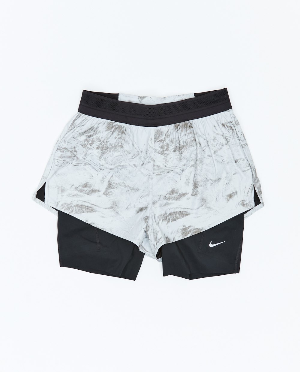NIKE W SWIFT MID-RISE 2-IN-1 RUNNING SHORTS WITH REFLECTIVE ACCENTS