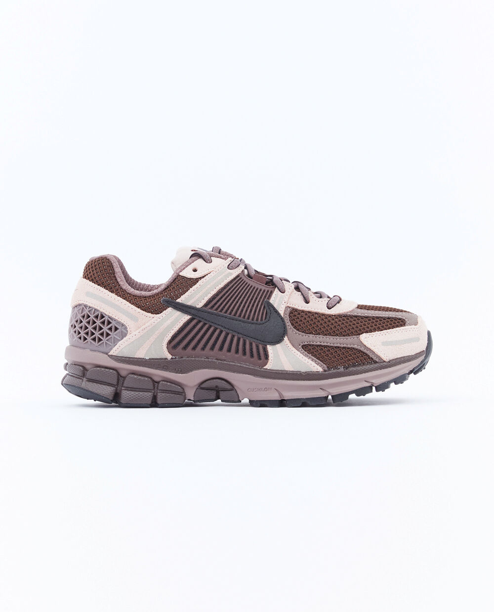 NIKE WMNS NIKE VOMERO 5