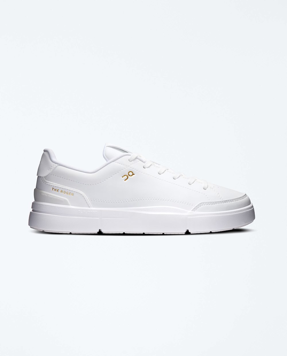 ON THE ROGER CENTRE COURT W