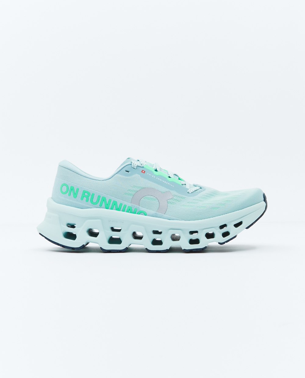 ON W CLOUDMONSTER 3