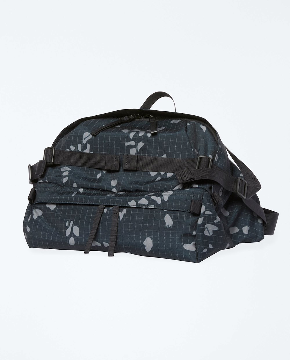 SNOW PEAK REFLECTIVE NIGHT CAMO BAG