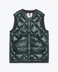 AND WANDER DIAMOND STITCH DOWN VEST