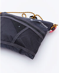KLÄTTERMUSEN ALGIR ACCESSORY BAG MEDIUM