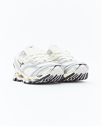 MIZUNO WAVE PROPHECY LS