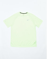 NIKE M STRIDE DRI-FIT ADV SHORT-SLEEVE RUNNING TOP
