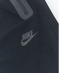 NIKE M TECH WOVEN OVERSIZED PANTS