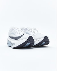NIKE M ZOOM FLY 6