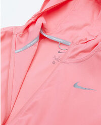 NIKE W IMPOSSIBLY LIGHT HOODED RUNNING JACKET