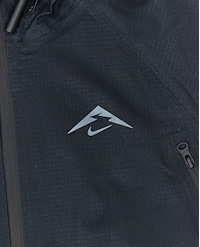 NIKE W TRAIL STORM-FIT ADV RUNNING JACKET