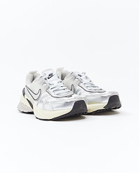 NIKE W V2K RUN