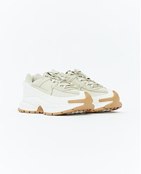 NIKE W ZOOM VOMERO ROAM