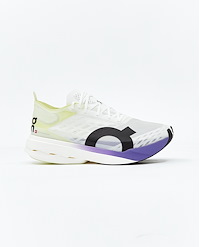 ON CLOUDBOOM STRIKE M