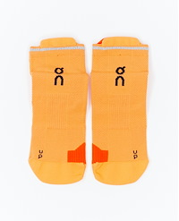 ON U PERFORMANCE RUN SOCK LOW