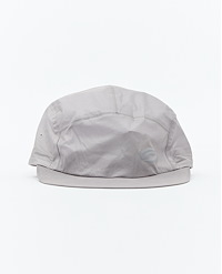 OPTIMISTIC RUNNERS LIGHT SYMBOL CAP