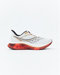 SAUCONY ENDORPHIN SPEED 5 LONDON M